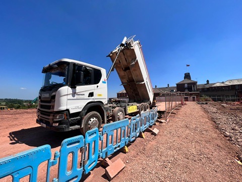 4734acf0 1bad 420a ada8 6a9a917ed0a8 4 5005 c